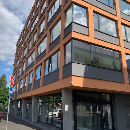 Air-Conditioned, 2 Room Apartment With Terrace Bratislava Exteriör bild